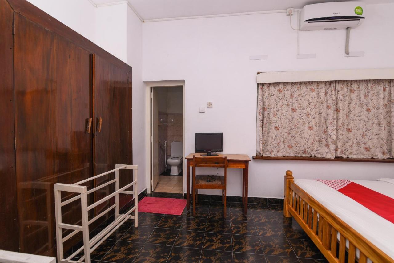 King Leisure Residence Канди Экстерьер фото
