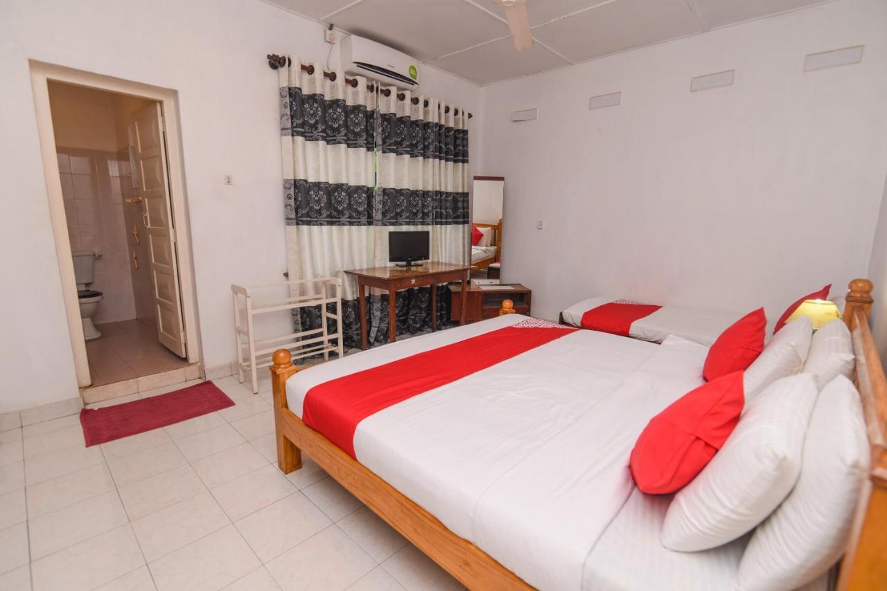 King Leisure Residence Канди Экстерьер фото